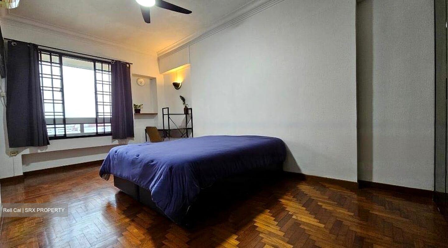 Blk 230H Tampines Street 21 (Tampines), HDB Executive #556718591